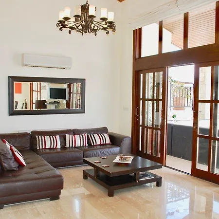 “the Secret To Enjoying The Perfect Holiday″-villa Thrasos Villa Kouklia