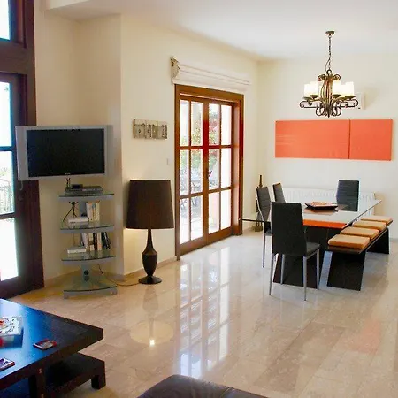“the Secret To Enjoying The Perfect Holiday″-villa Thrasos * Kouklia