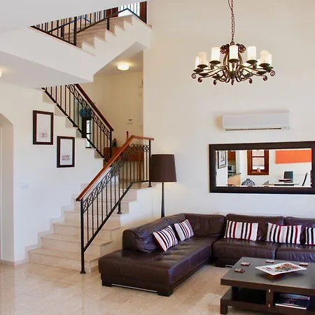 “the Secret To Enjoying The Perfect Holiday″-villa Thrasos Villa Kouklia
